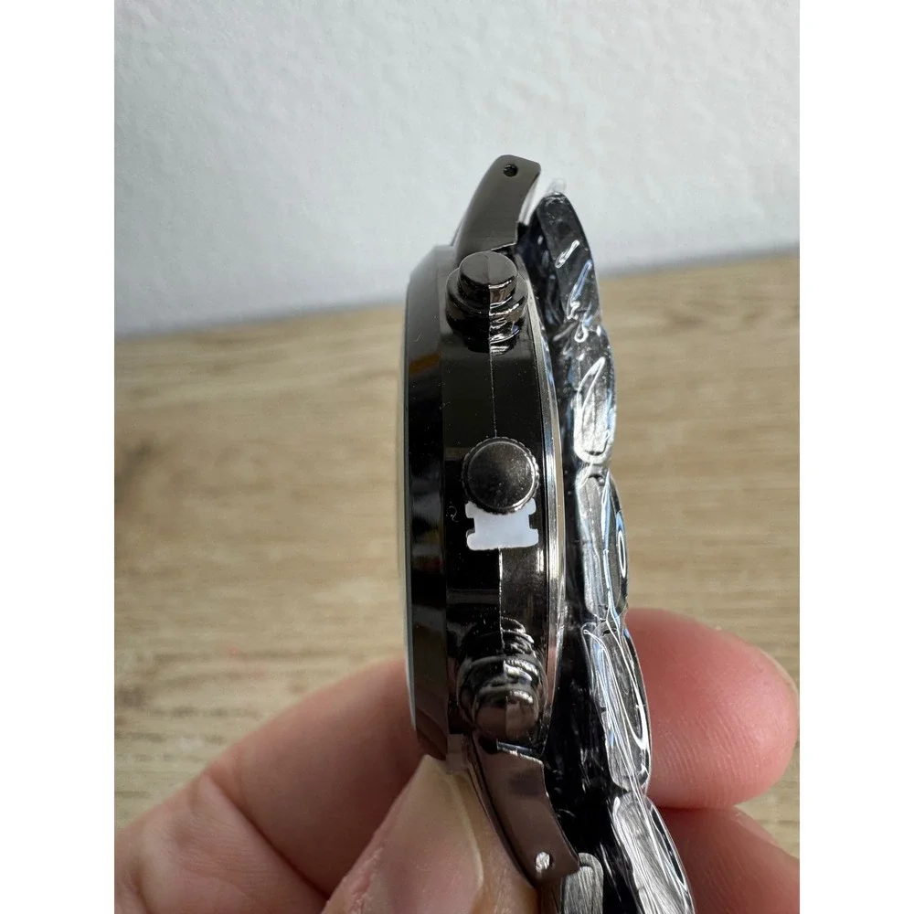 Grim Reaper Gothic Black Metal Link Bracelet Watch Analog Quartz